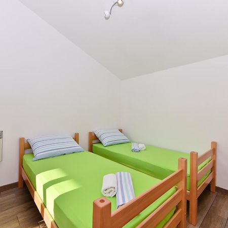 Apartmani Iva Vir Δωμάτιο φωτογραφία