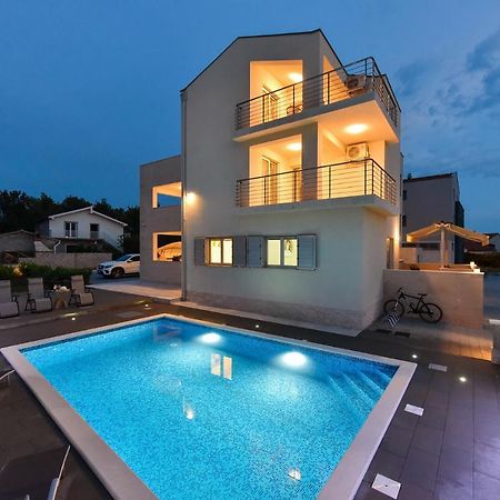 Apartmani Iva Vir Εξωτερικό φωτογραφία