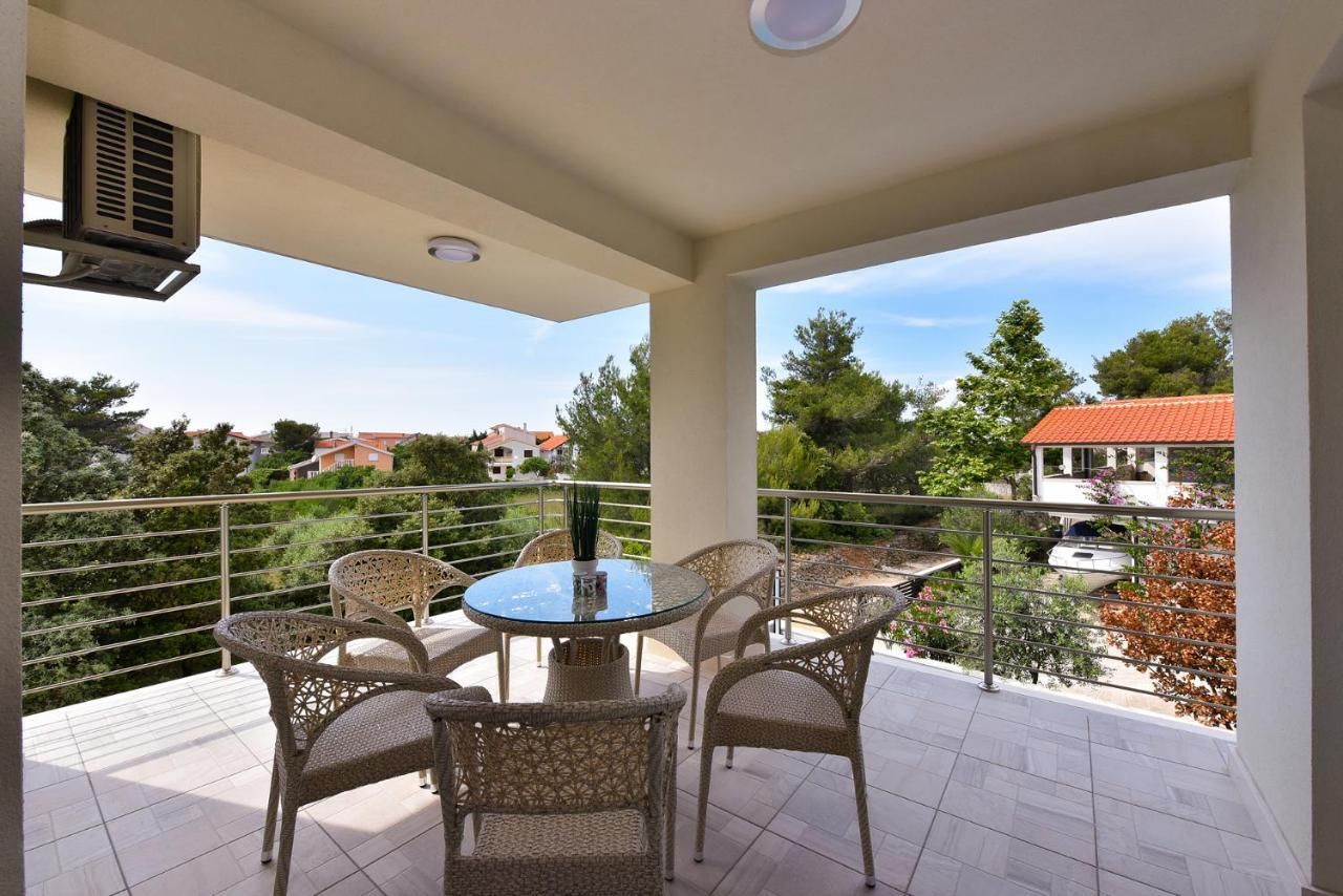 Apartmani Iva Vir Εξωτερικό φωτογραφία