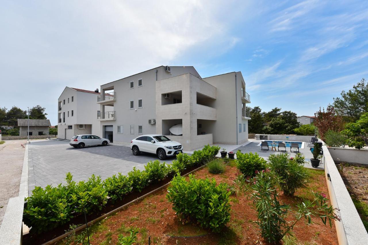 Apartmani Iva Vir Εξωτερικό φωτογραφία