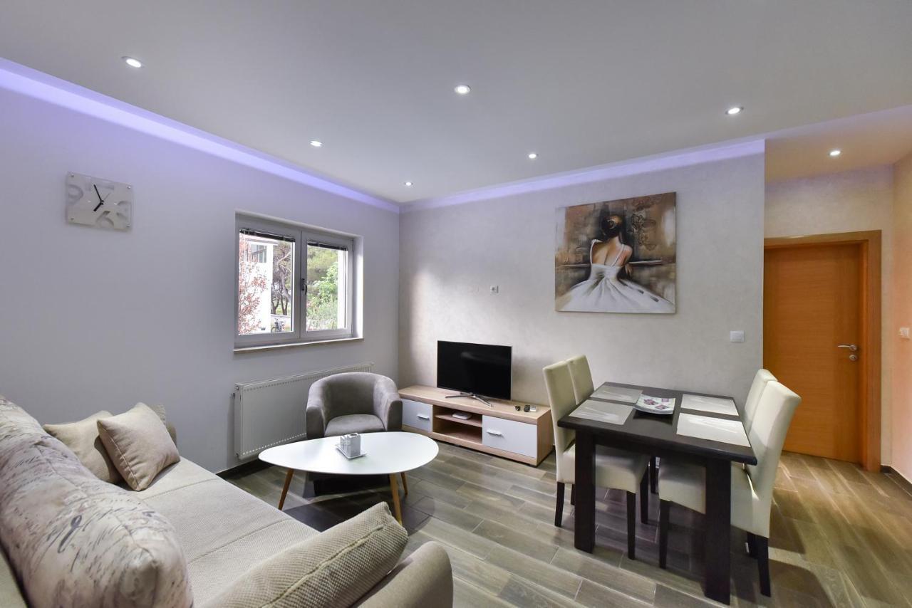 Apartmani Iva Vir Εξωτερικό φωτογραφία